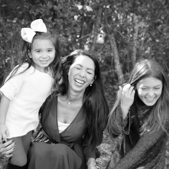 Meet your Posher, Rose - Picture 2 of 3